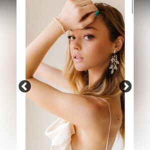 Untamed Petals Ashby Earrings in silver